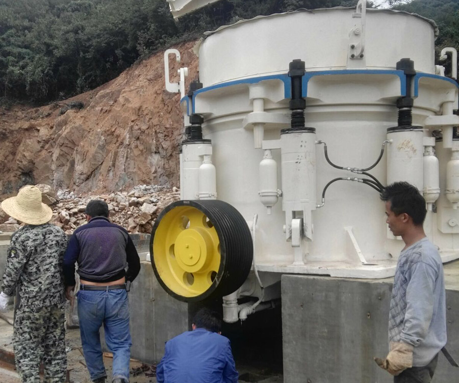 山美股份七臺(tái)大型高性能液壓圓錐破碎機(jī)即將服務(wù)于年產(chǎn)千萬噸級高品質(zhì)骨料生產(chǎn)線